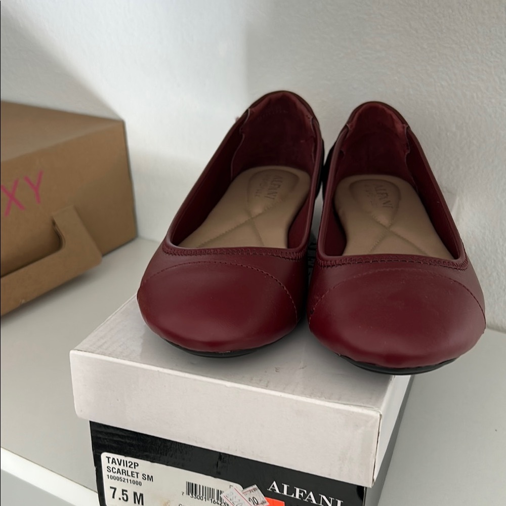 Alfani Women's Scarlet Ballet Flats